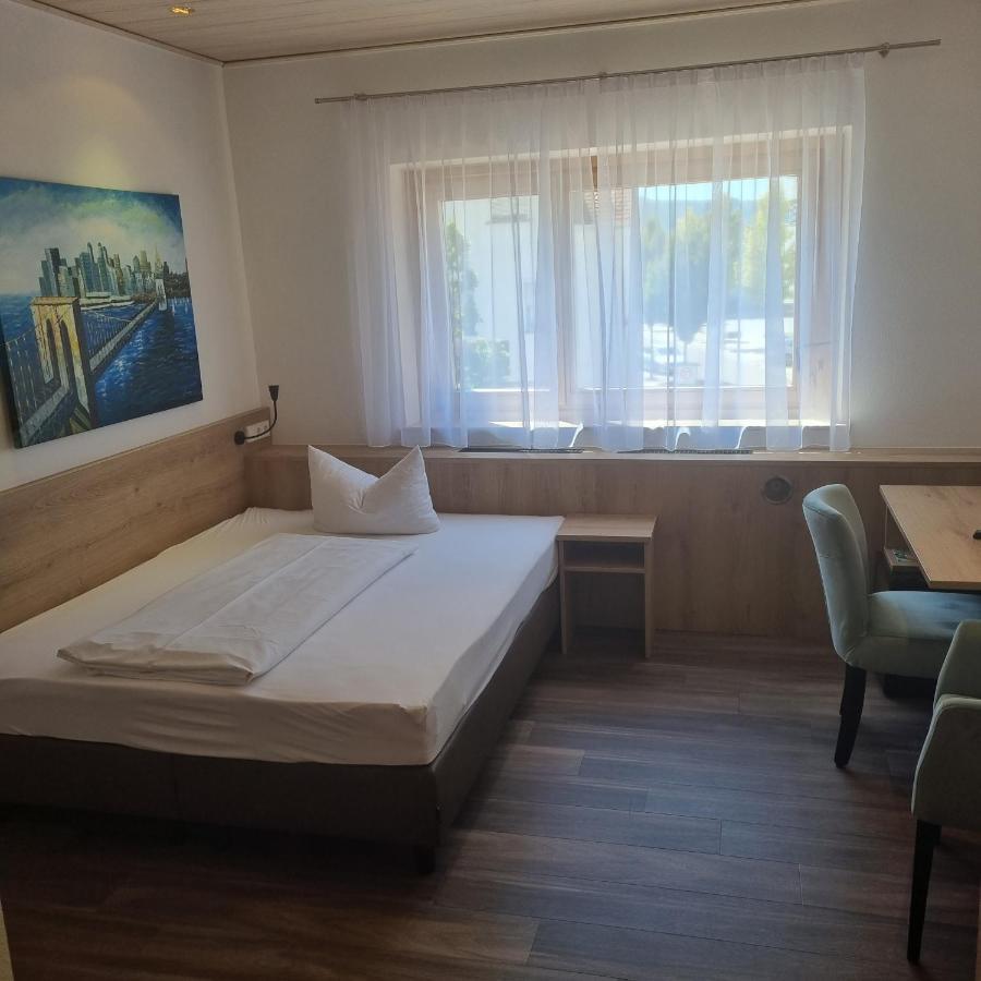 Hotel&Restaurant Krone Geislingen an der Steige Buitenkant foto